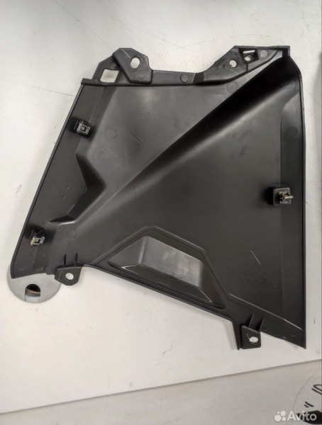 Панель передняя левая приборной панели BRP Maverick R бу